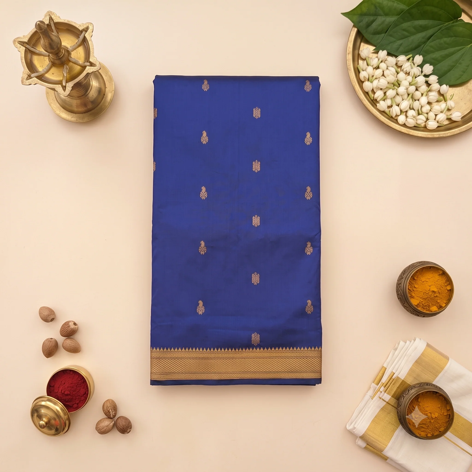 Magenta Kanjivaram Silk Saree - Pallu & Border Detail
