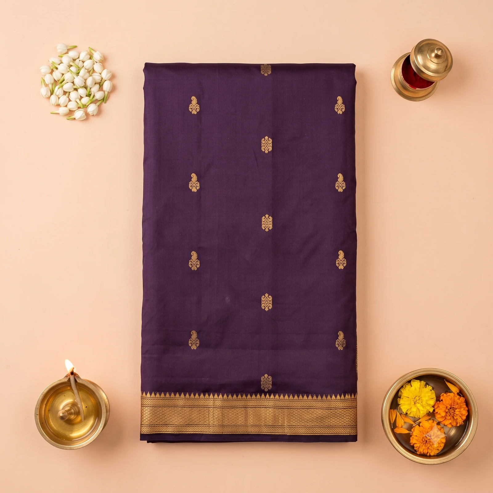 Peach Cotton Handloom Saree - Texture Showcase
