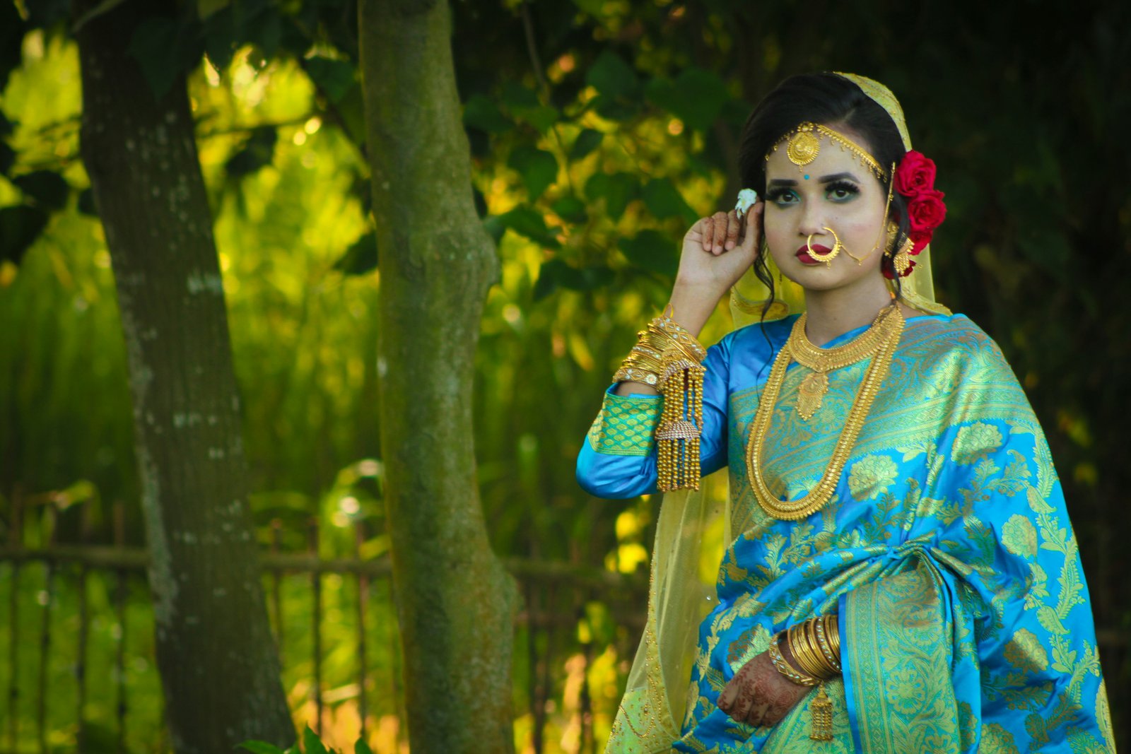 Turquoise Organza Silk Saree - Pallu & Border Detail